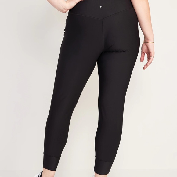 NWT OLD NAVY High-Waisted PowerSoft 7/8 Joggers Color: Black Jack Size Medium - Picture 6 of 9